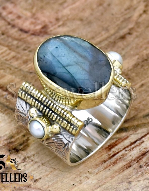 Labradorite Ring, 925 Sterling Silver Ring, Textured Ring, Tow Tone Ring, Wide Band Ring,