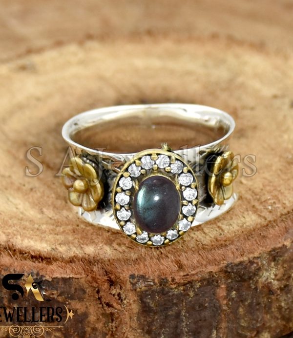 Labradorite Ring, Flower CZ Ring, 925 Sterling Silver Two Tone Ring, Textured Band