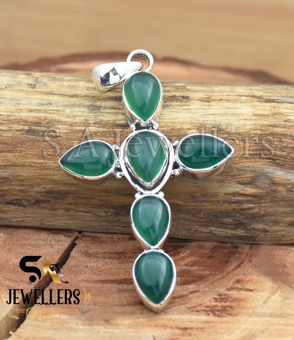 Green Onyx Pendant, 925 Sterling Silver Pendant, Jewelry for her, Stylish Pendant